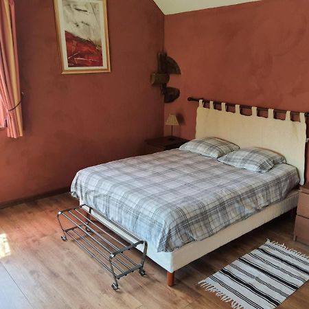 Bed and Breakfast La Parenthese Saint-Genix-sur-Guiers Экстерьер фото