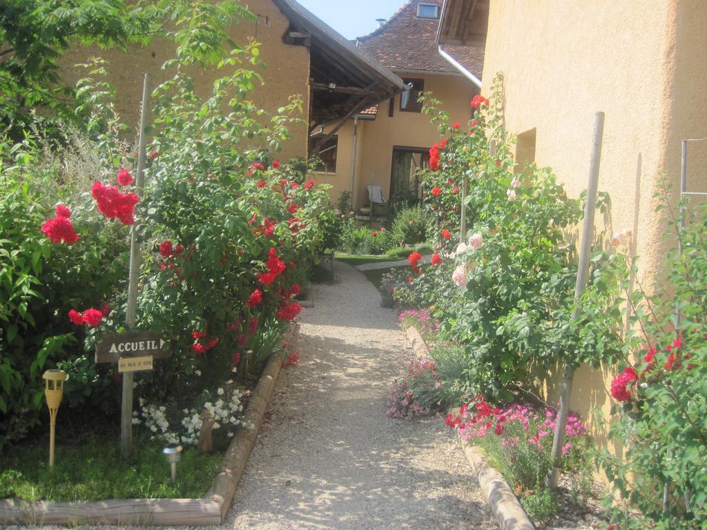 Bed and Breakfast La Parenthese Saint-Genix-sur-Guiers Экстерьер фото