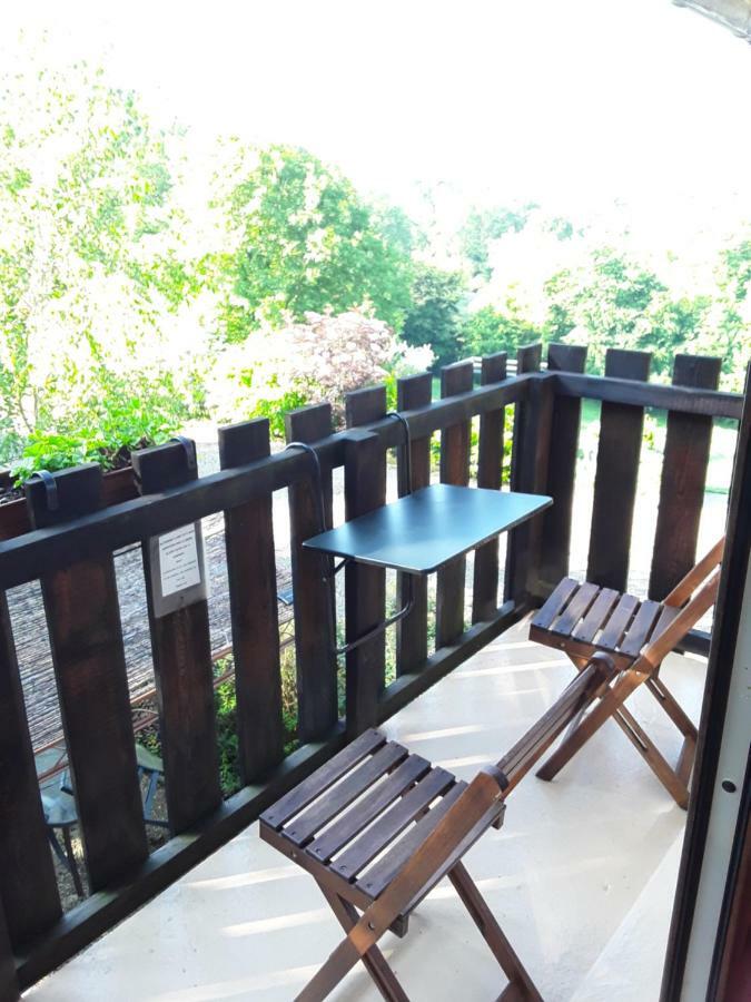 Bed and Breakfast La Parenthese Saint-Genix-sur-Guiers Экстерьер фото